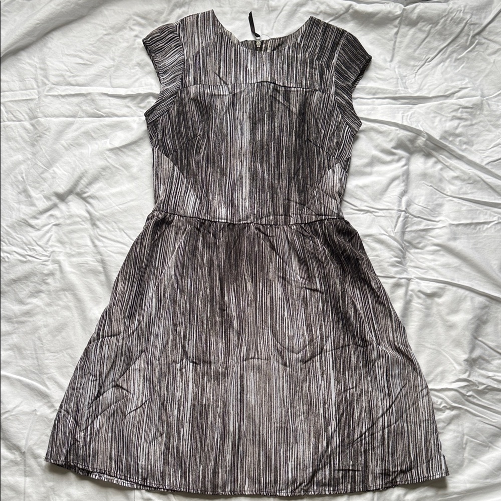 Mossimo Supply Co. Black and Gray Midi Dress